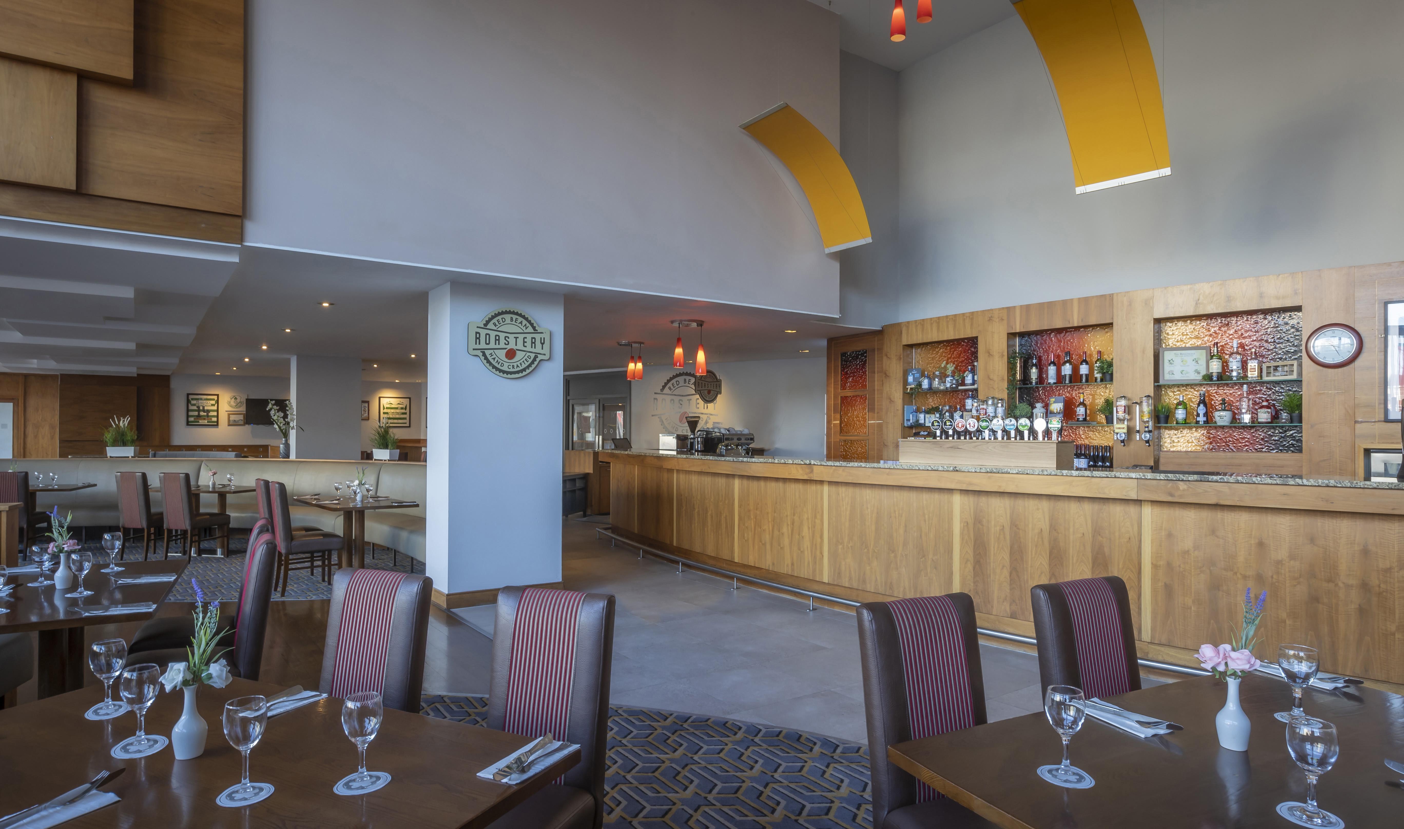 Maldron Hotel Tallaght Exterior foto